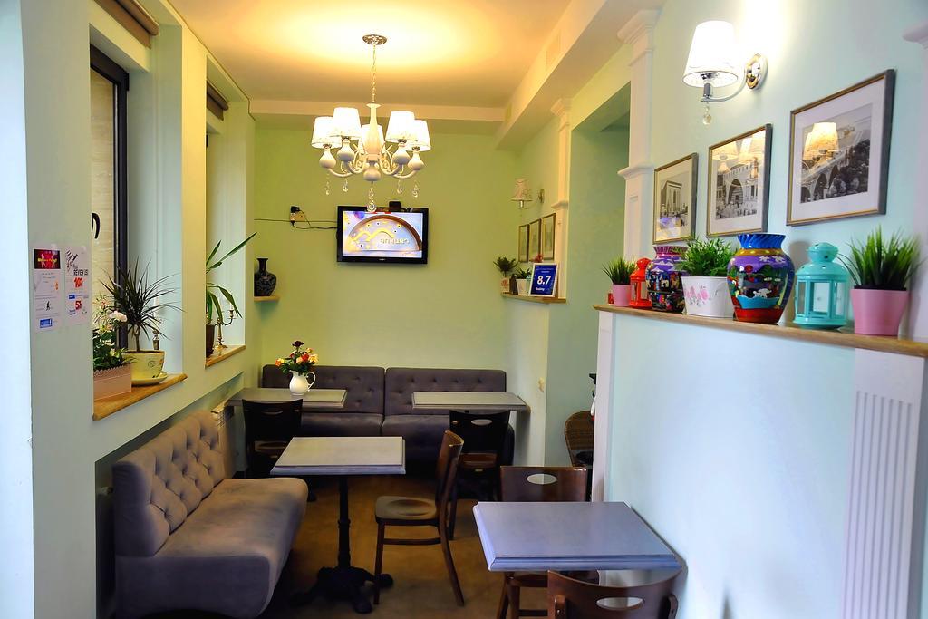 Mga Hostel & Tours Jerevan Eksteriør billede