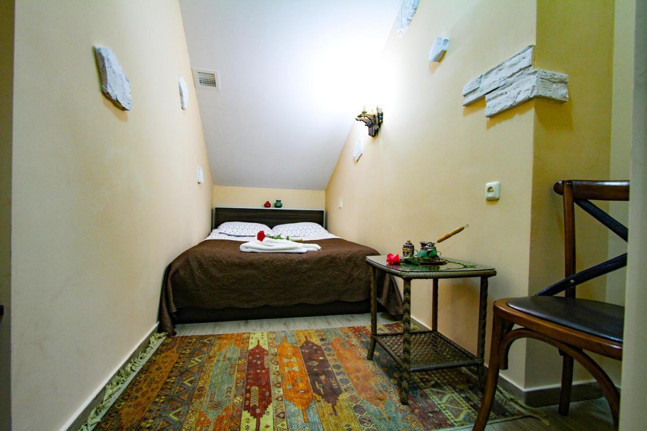 Mga Hostel & Tours Jerevan Eksteriør billede