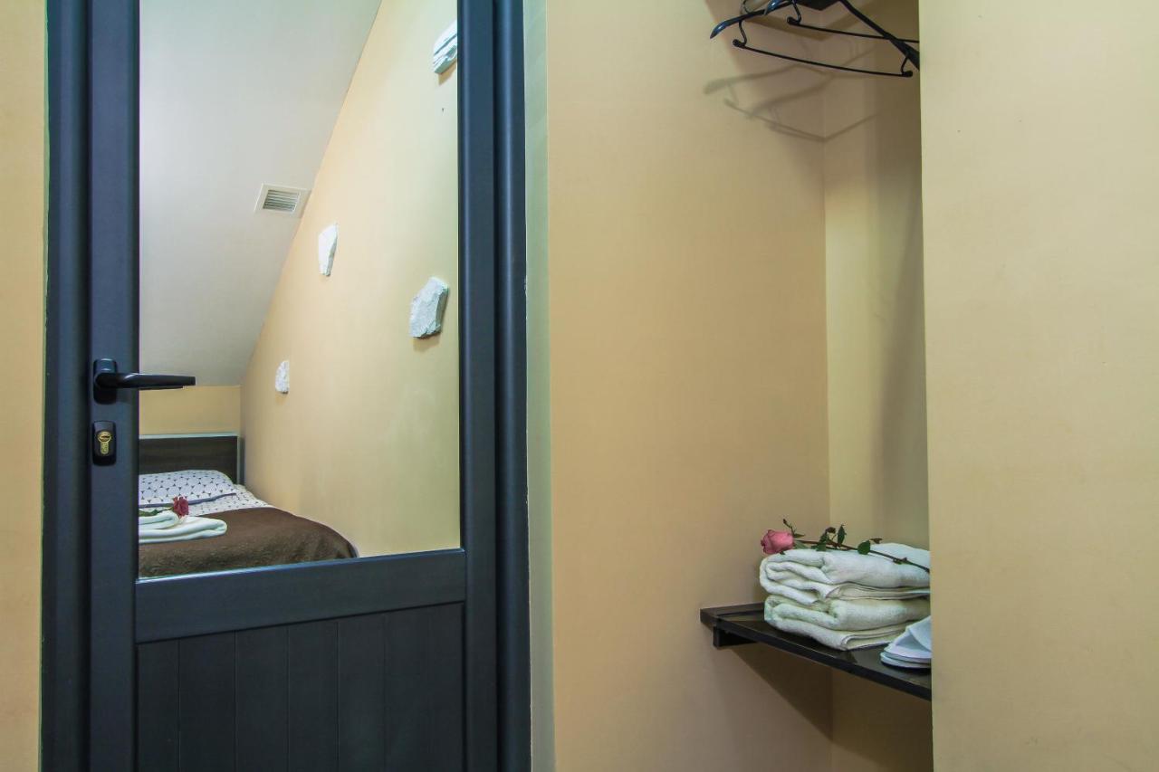 Mga Hostel & Tours Jerevan Eksteriør billede